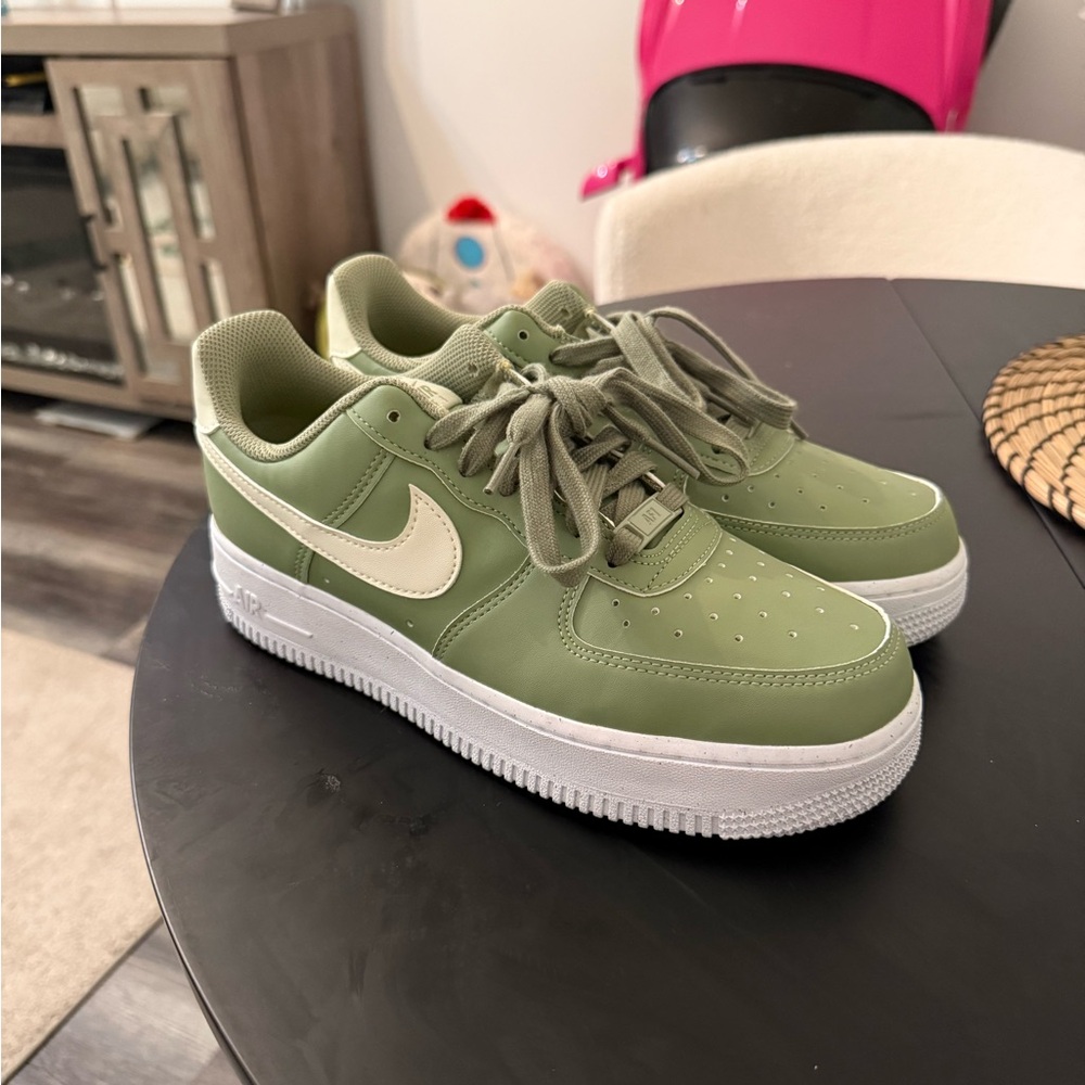 Nike Low-Top Sneakers in Olive Green and White